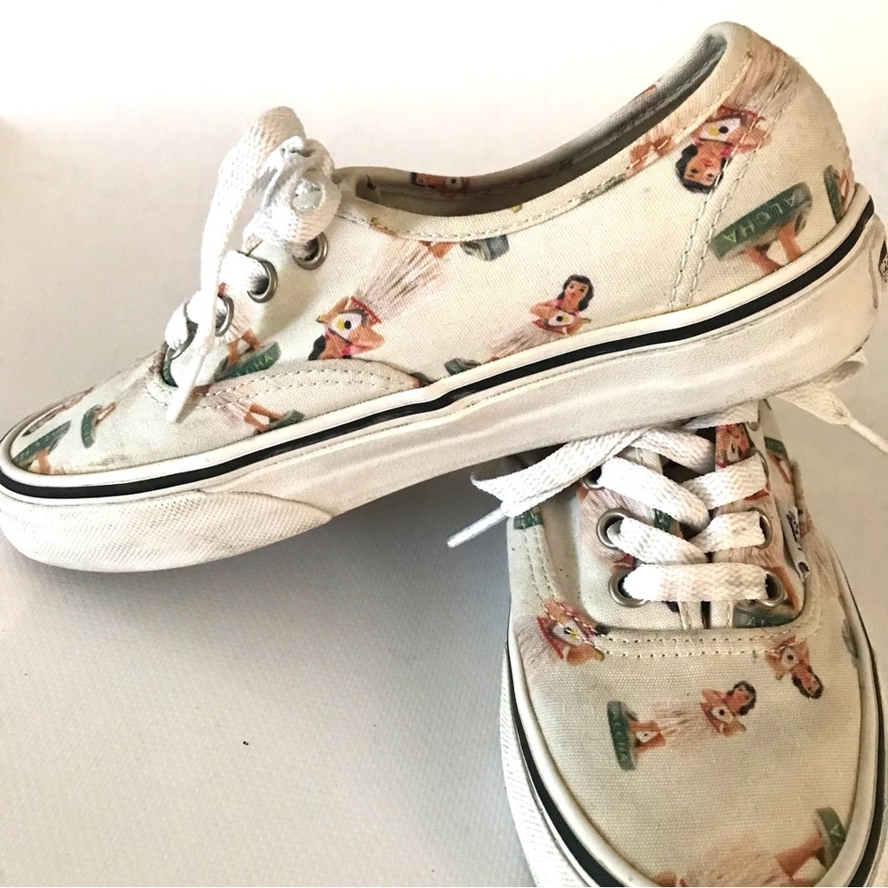 Vans Hoola Girls lace up unisex sk8 shoes size mens 3.5 women’s 5